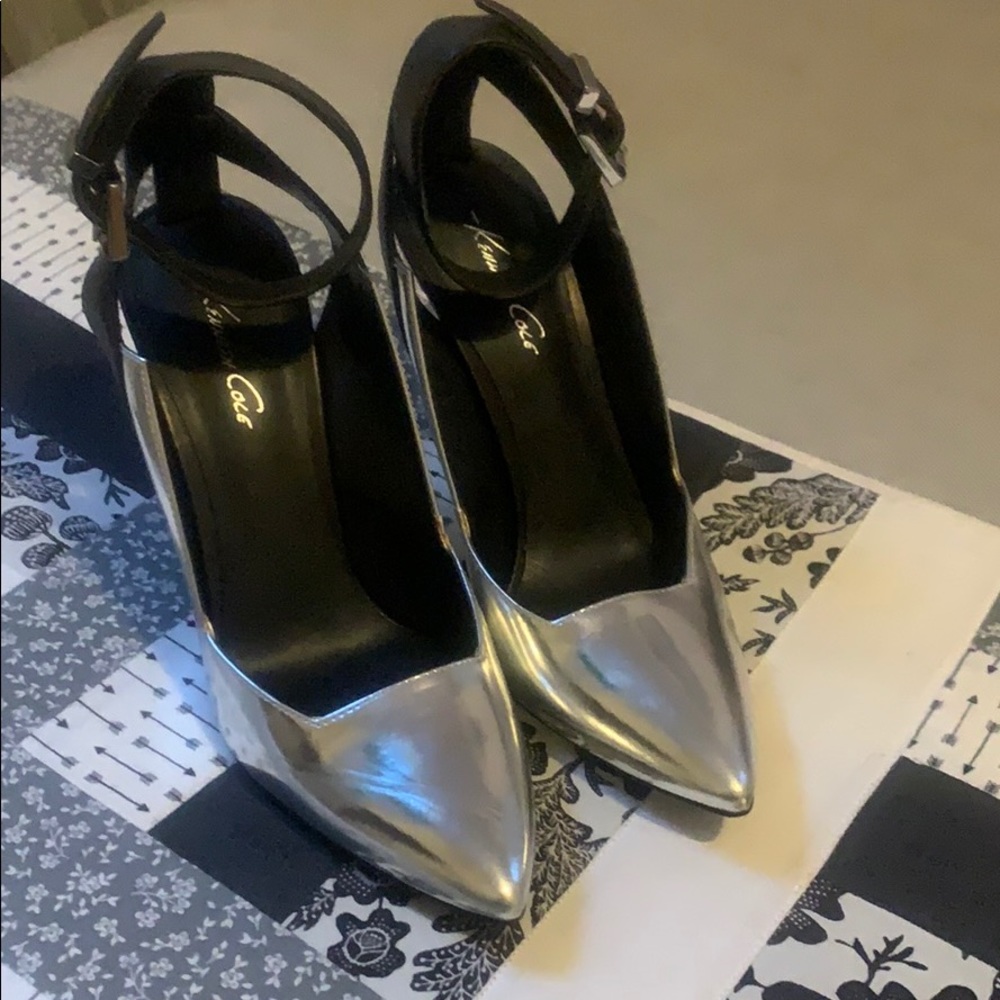 Kenneth Cole Silver and Black Heels